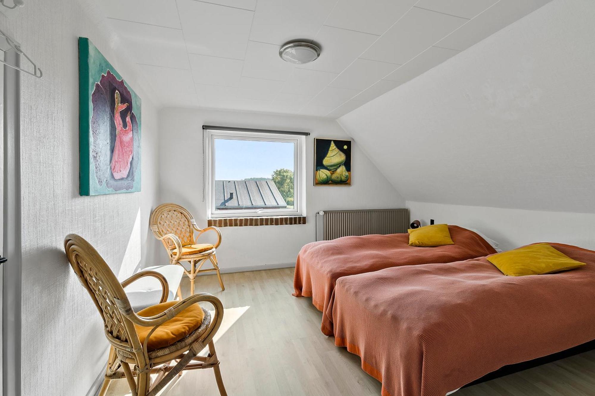 Logi I Hus Med Kunst Og Have Bed & Breakfast Vestervig Exterior photo